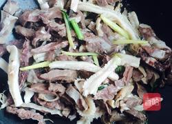 牛杂炖萝卜的做法图解4
