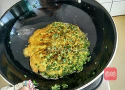 韭菜鸡蛋饼的做法图解4