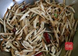 干煸杏鲍菇的做法图解5