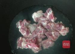 電飯煲排骨的做法图解1