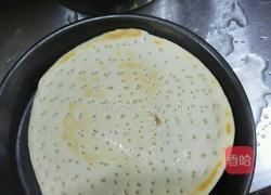 香辣培根披萨的做法图解1