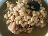 黄豆炖猪蹄