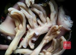 快卤拼盘（鸡爪，鸭掌，猪尾）的做法图解3
