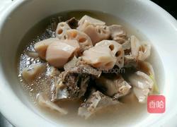 莲藕排骨汤的做法图解4