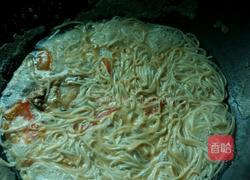 腊肉番茄麻辣面的做法图解5