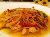 虫草花炒鸡肉丝