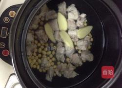 冬瓜黄豆煲排骨的做法图解4