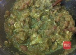 没有韭菜馅的韭菜饺子的做法图解3