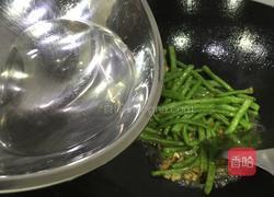 酱油膏炒长豆的做法图解4