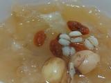 枸杞银耳羹