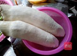 杏鲍菇炒猪肉的做法图解1