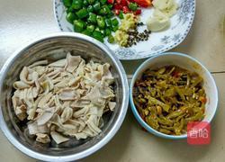 酸辣鸡肠的做法图解1