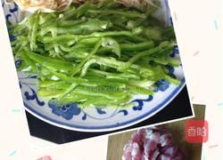 青椒千张丝的做法图解1