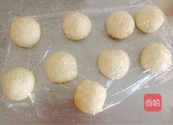 鲜奶豆沙包的做法图解3