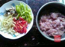 农家小炒肉的做法图解1