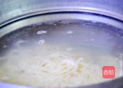 高温首选 鸡丝凉面的做法图解8