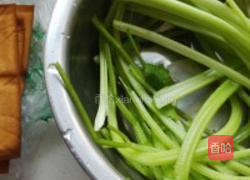 养胃清肠 爽口拌菜的做法图解1