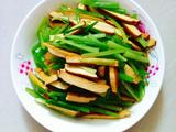 芹菜炒豆干