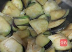 西红柿肉片熬茄子的做法图解5