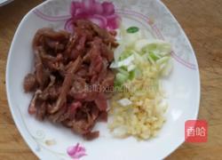 肉丝榨菜的做法图解1