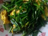 韭菜花炒鸡蛋