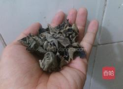 虫草花鸡汤浸云耳的做法图解1