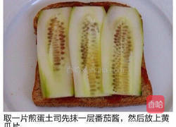双蛋火腿黄瓜三明治的做法图解5