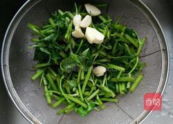 炒空心菜的做法图解1