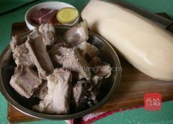 莲藕排骨汤的做法图解2