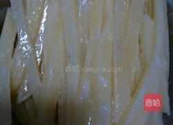 炸薯条的做法图解3