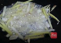 姜葱炒螃蟹的做法图解2