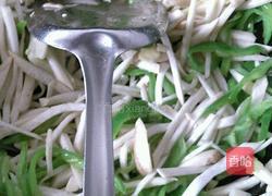 青椒杏鲍菇丝的做法图解3
