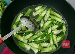 秋葵炒键子肉的做法图解3