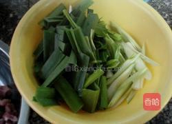 蒜煮油豆腐的做法图解2