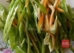 尖椒肉片丝的做法图解3
