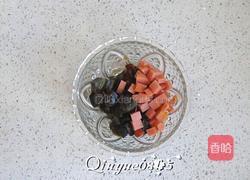 皮蛋瘦肉粥的做法图解4