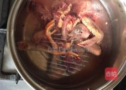 当归炖鸽子的做法图解2
