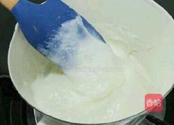 脆皮炸鲜奶的做法图解1