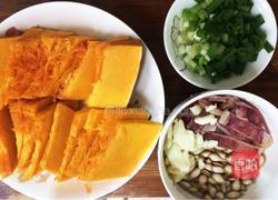 宅鱿炒南瓜饭的做法图解1