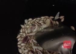 宅鱿炒南瓜饭的做法图解2