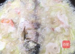 西葫芦鲫鱼汤的做法图解6