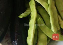 豆角茄子焖面的做法图解1