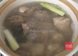 莲藕炖排骨的做法图解5