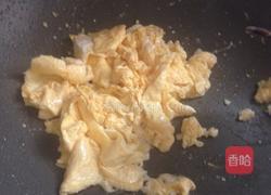 木耳炒鸡蛋的做法图解2