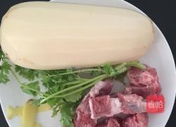 骨头莲藕汤的做法图解1