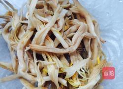 小排炖黄花菜的做法图解3