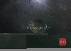 芹菜炒肉的做法图解2