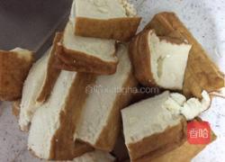 豆腐炒猪肉的做法图解2