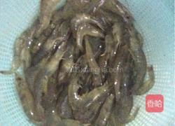 香葱炒虾的做法图解1