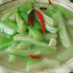 炝炒丝瓜的做法[图]